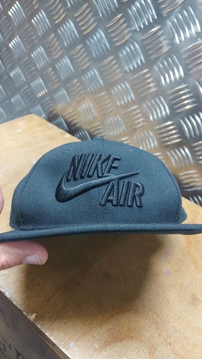 Nike air шапка мъжка