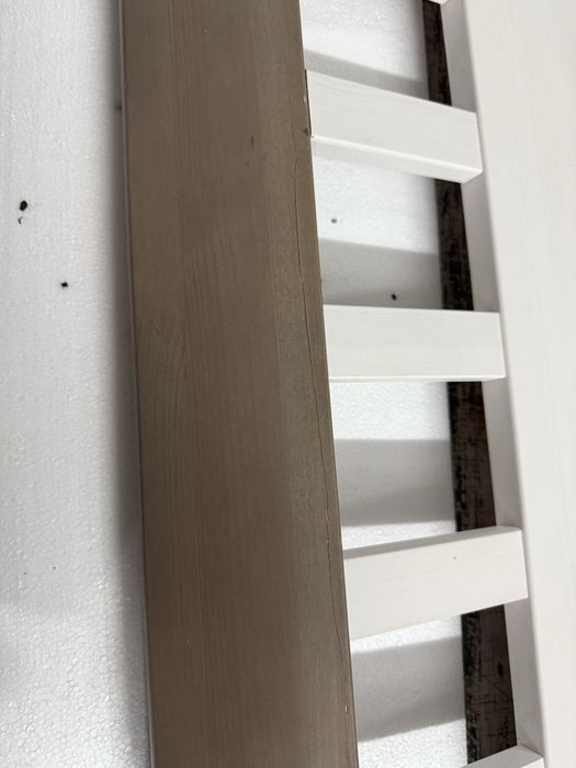 Pat din lemn 180/200 ( nu include salteaua,somiera si noptiera)