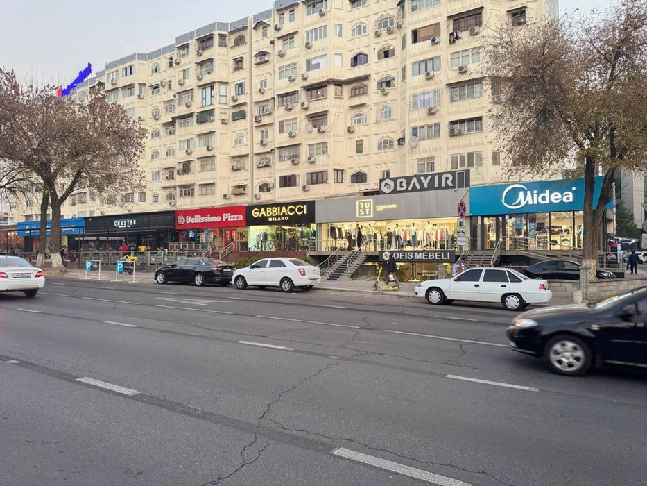 Сдаётся Коммерческое Помещение 125кв.м 1-Линия ор.Chester Pub Юнусабад