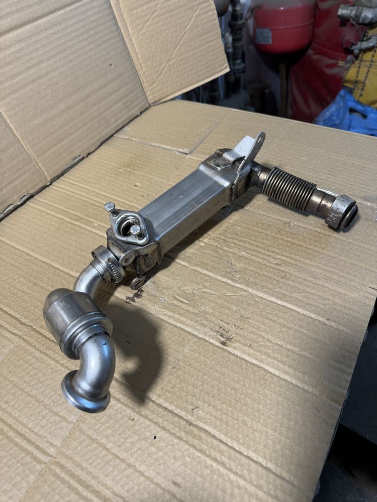 Racitor gaze EGR Bmw seria 5 E60 2.5  525 177cp