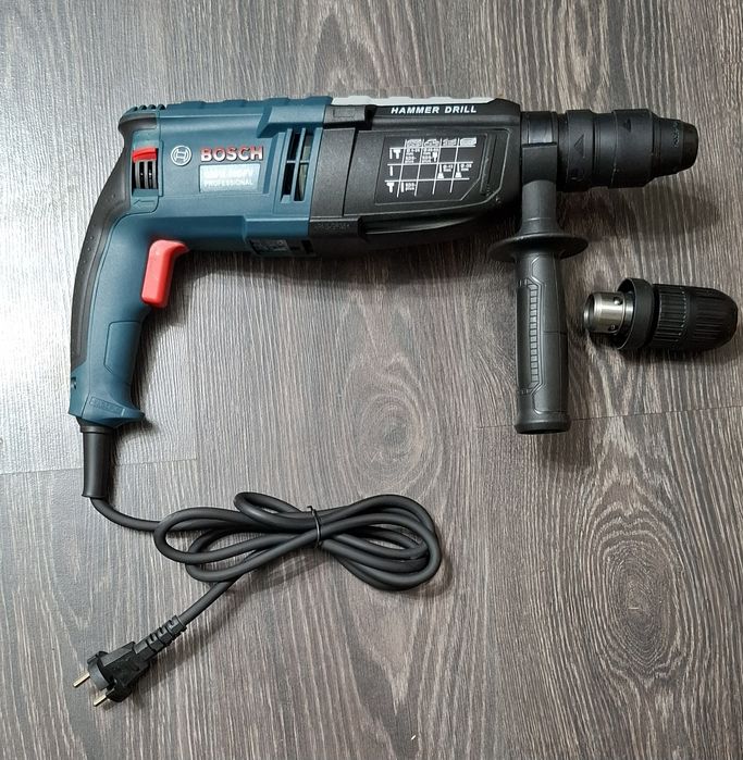 Vand Bormasina Rotopercutor  BOSCH  Nou