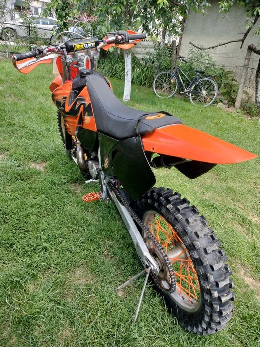 Vând ktm 250 exc 2t