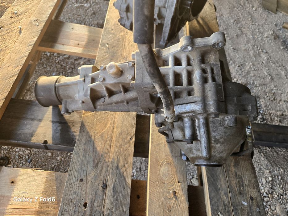 Мицубиши Аутлендар 2003-2006г/  Mitsubishi outlander  2.0 бензин  136