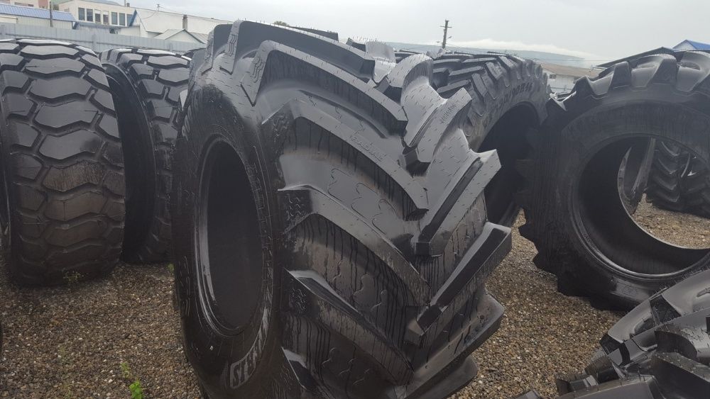 900/60R32 BKT Cauciucuri noi agricole de combina rezistente garantie