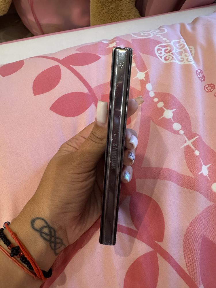 Samsung galaxy Z fold 5