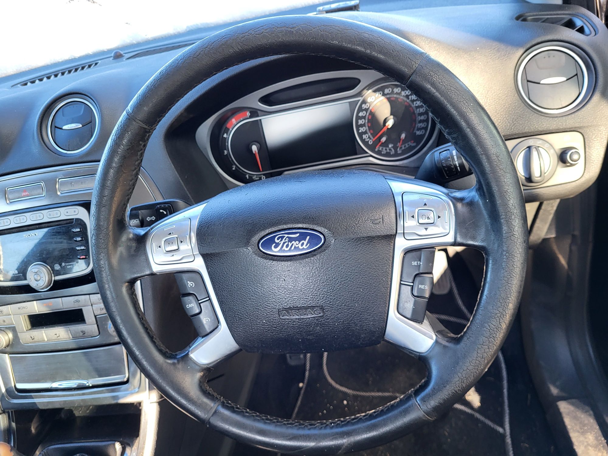 Продавам ford mondeo mk4 2.0 HDI 163 коня НА ЧАСТИ