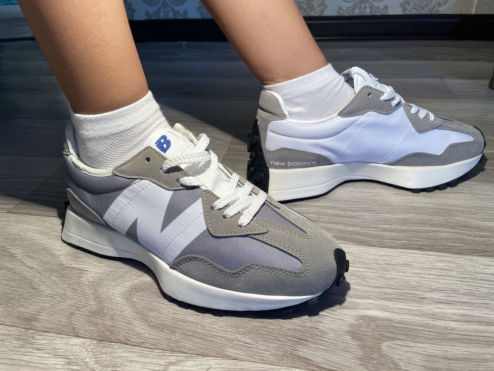 Женские кроссовки NewBalance NB