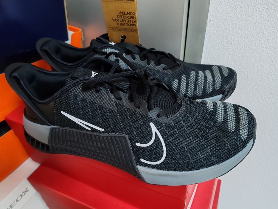 Vind Adidași Nike original 47 48