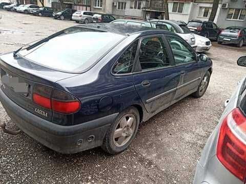 Renault laguna 1.8газ на части