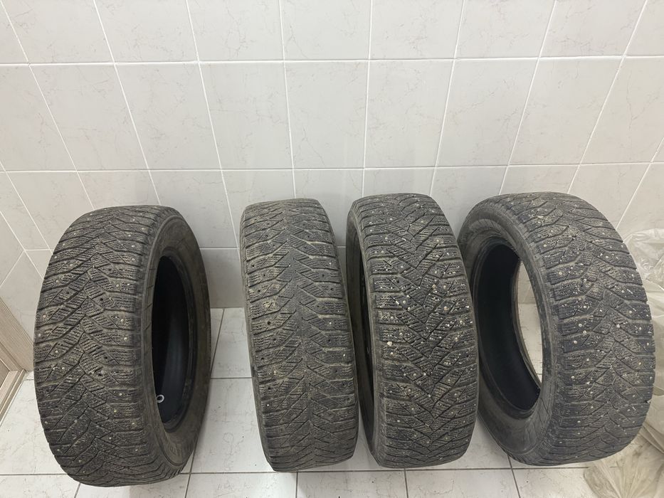 Зимние шины Triangle 225/60 R17 103T (шипованные)