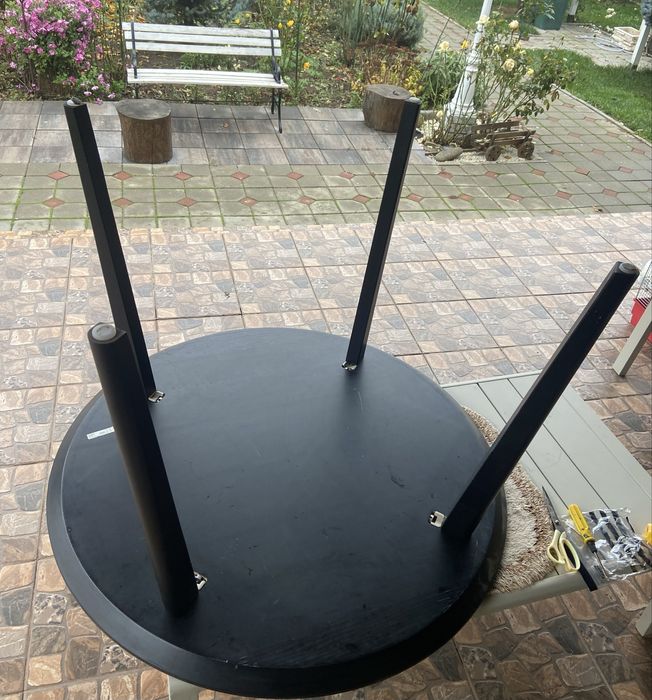 Masa rotunda ikea Lisabo