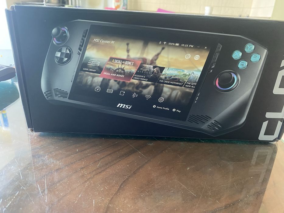 Msi cwal A1M конзола