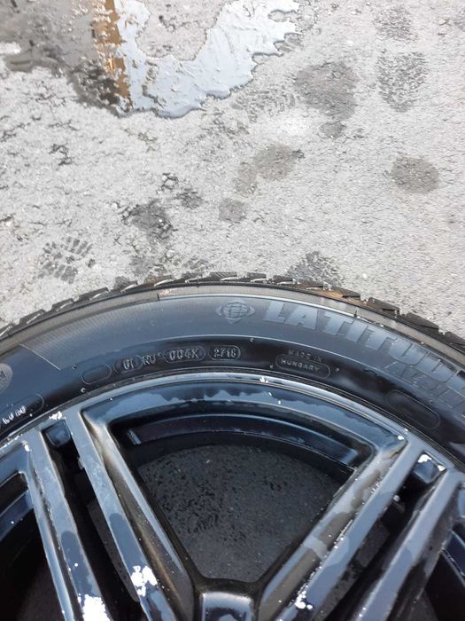 jante si anvelope de iarna porsche 265 50 19 michelin latitude