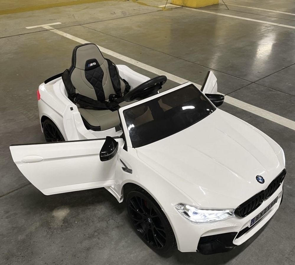 Детская машина BMW M5 белый| с призом| есть доставка