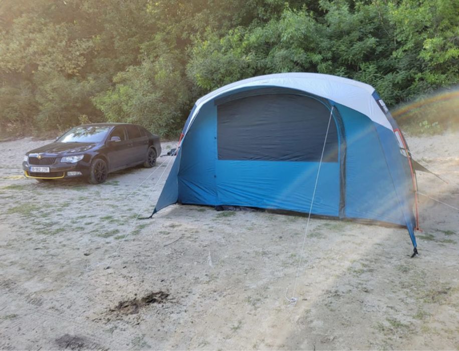 Cort 5 persoane, 2 camere Arpenaz Fresh&Black