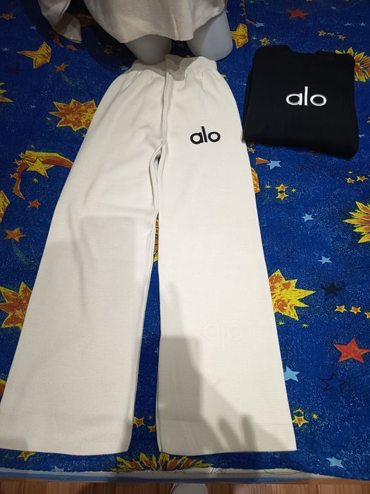 Compleu dama tricotat alo