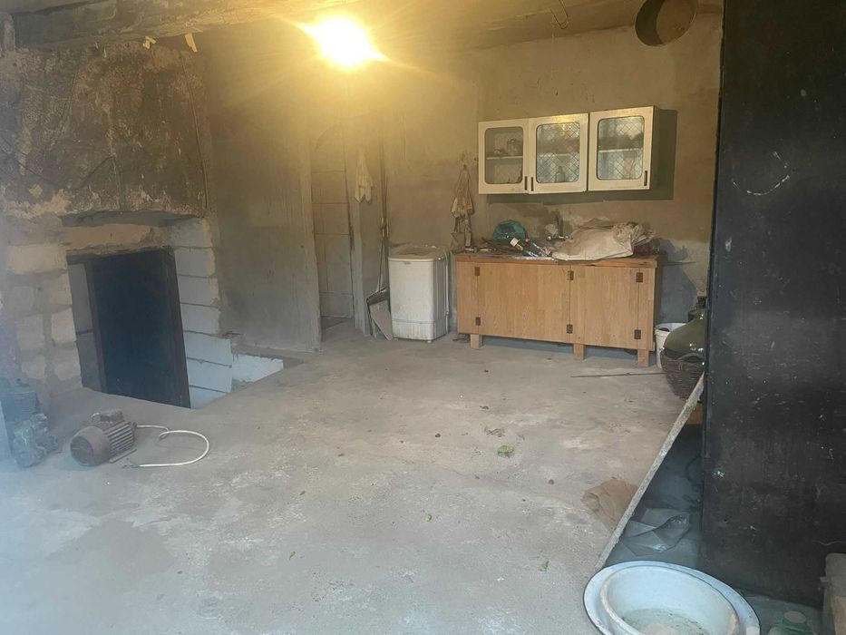 Casa 3 camere, anexe, Ilidia jud. Caras Severin