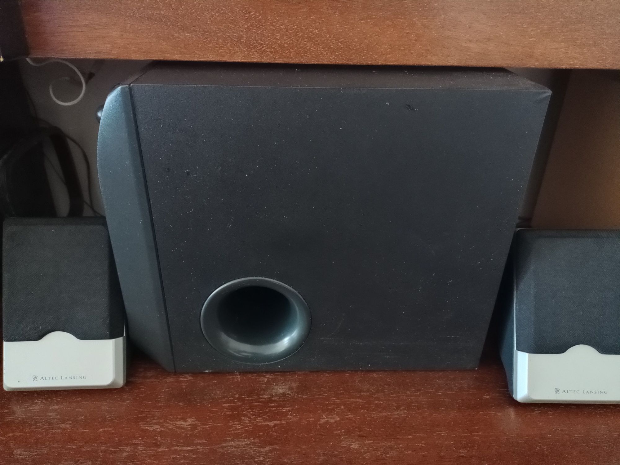 Altec Lansing 121i