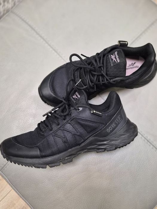 Reebok Goretex номер 38
