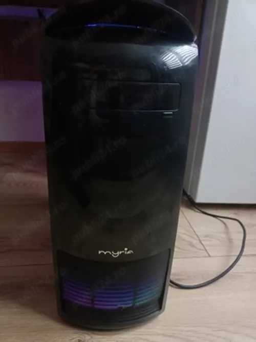 Calculator si monitor de gaming de vanzare