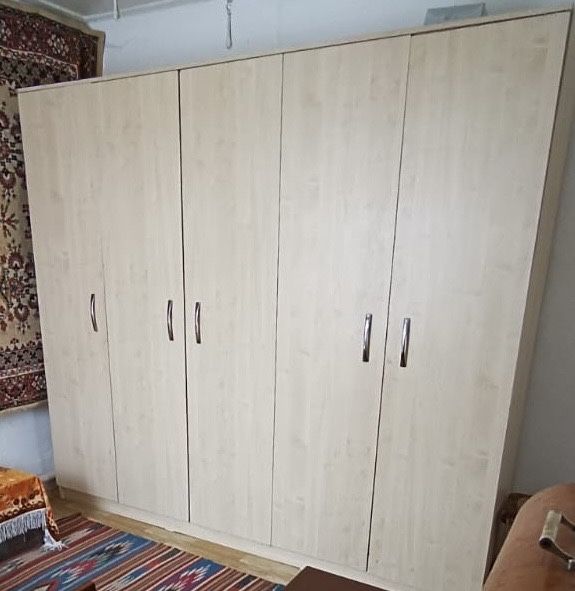 Продам шкаф для спальни