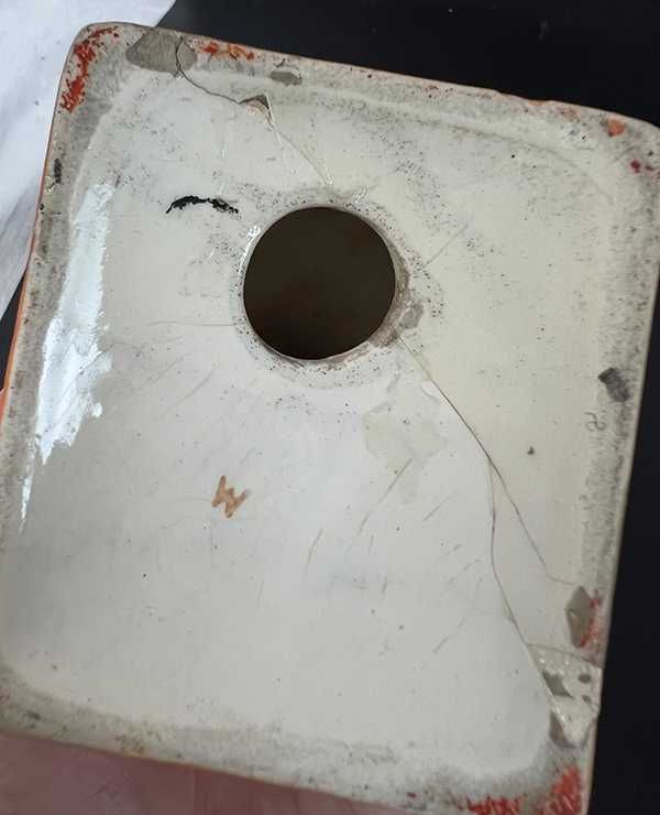 Bibelou stativ pentru carti ceramica