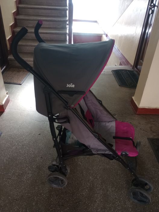 Cărucior sport Joie