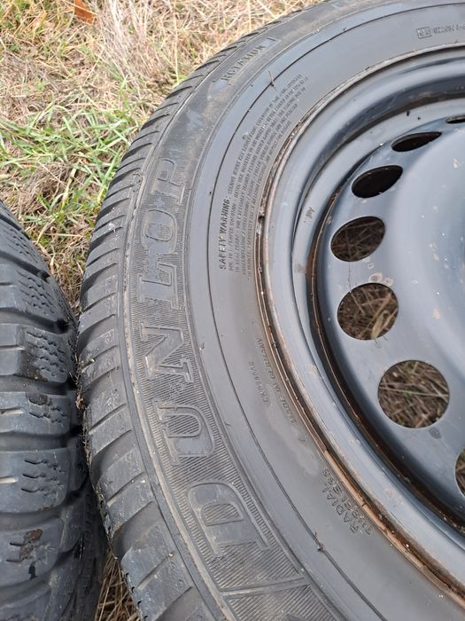 4бр. 15" 5Х112мм + 4бр. Зимни 195/65/15 Dunlop SP Winter Sport 3d