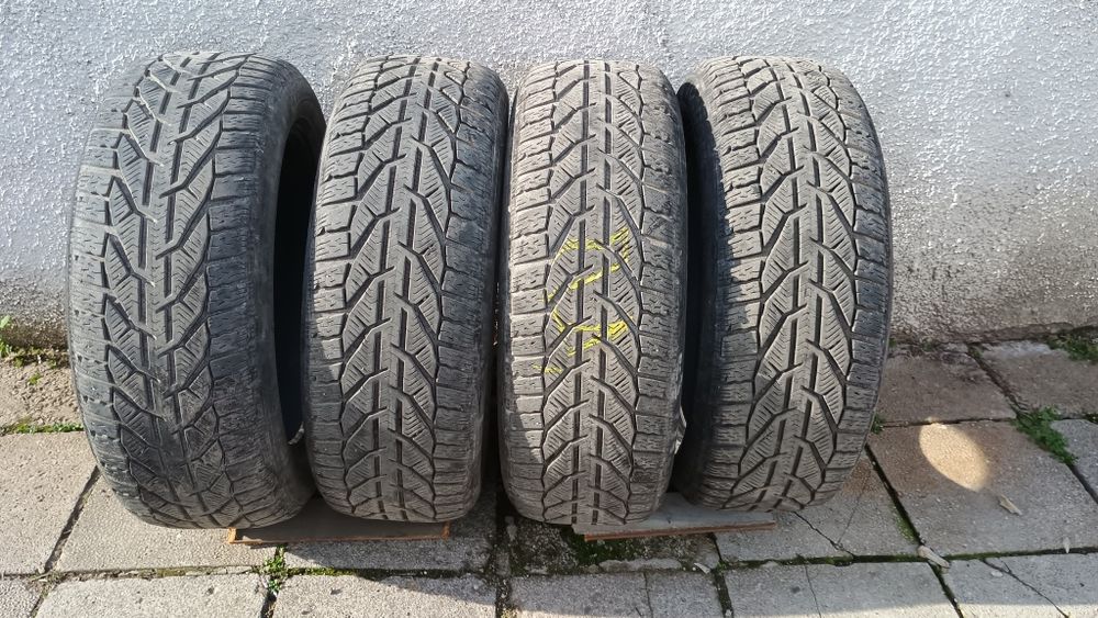 Гуми "Kormoran Snow" 215/55 R17