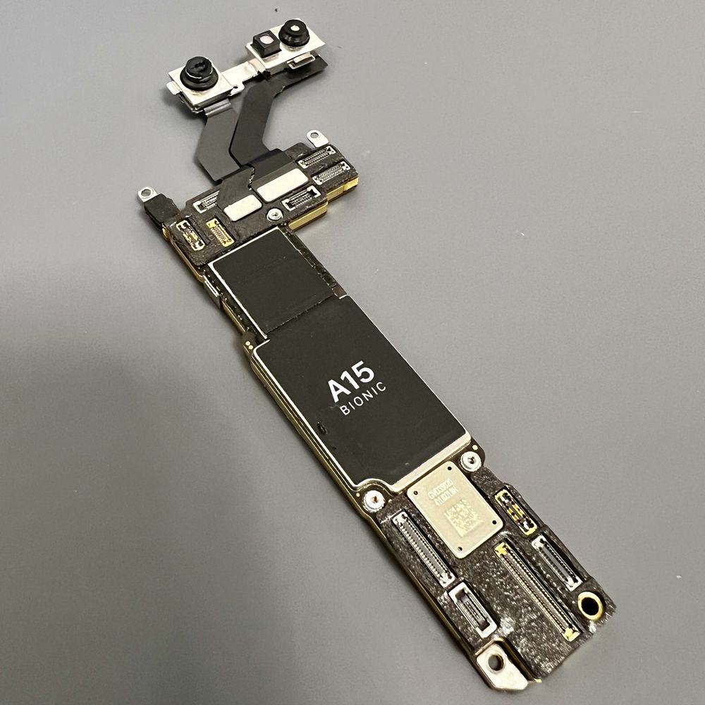Placa de baza iPhone 13 cu FaceID inclus - swap dezmembrari reparatii