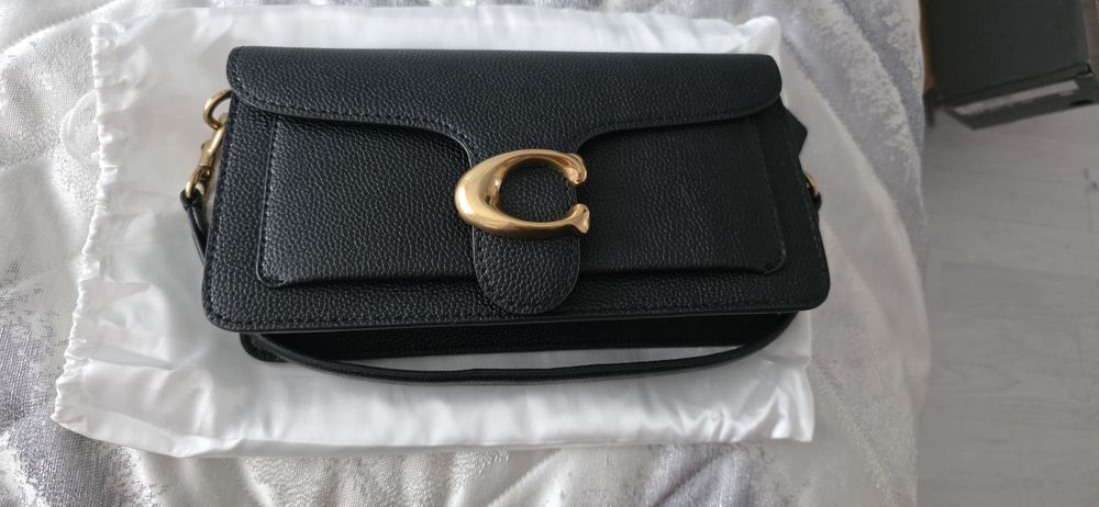 Чанта Coach черна кожа