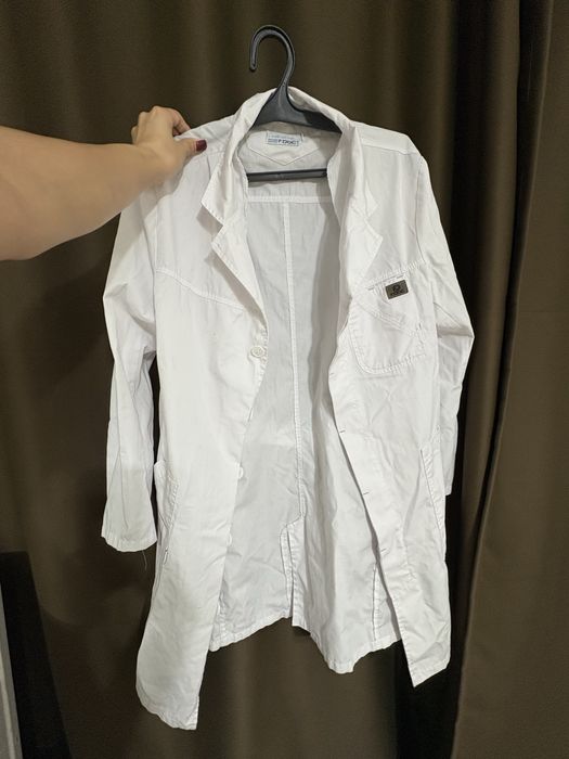 Продам медицинский халат 42-44