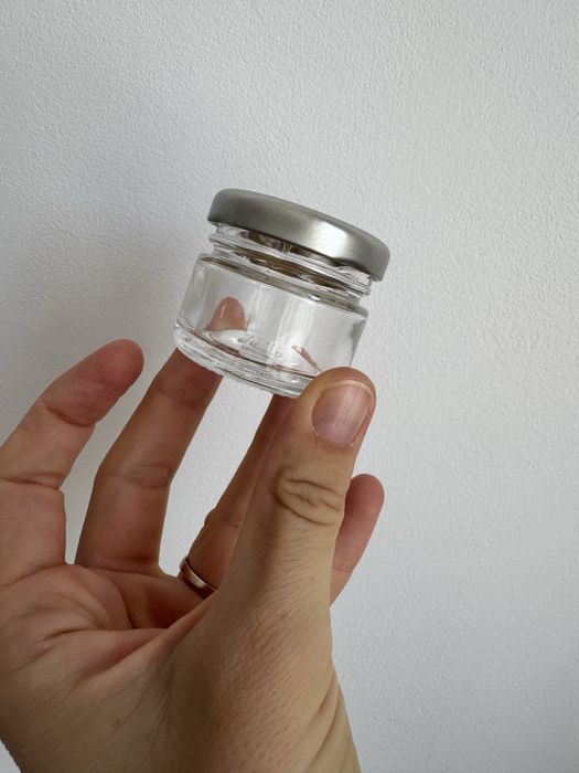 Бурканче 30мл със сребърна капачка