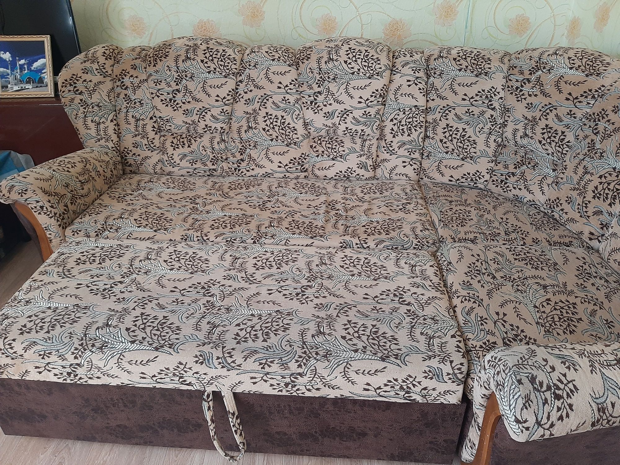 Диван угловой с креслом