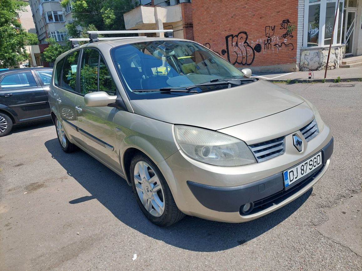 Renault grand scenic 7 locuri