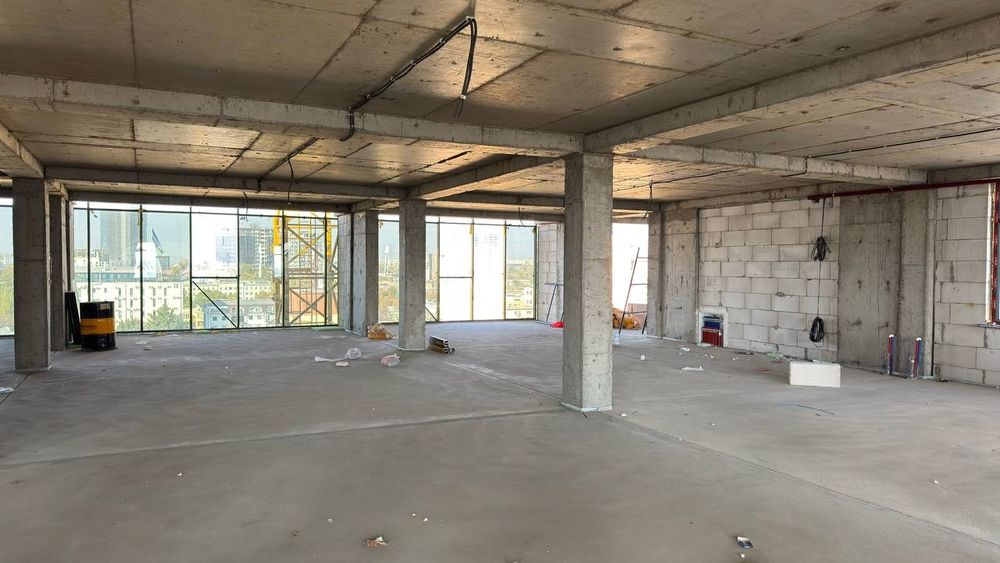 Продаётся офис в Бизнес центре