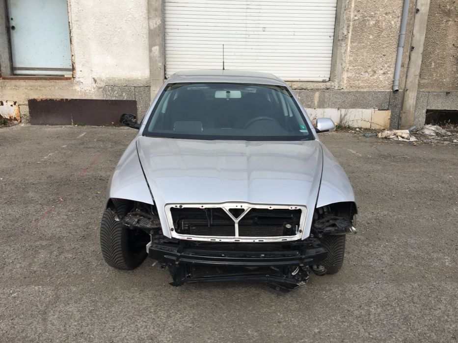 Skoda Octavia II - Шкода Октавия 2 - 1.6MPi 102к.с. На Части!