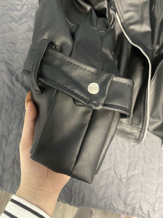 Дамско кожено яке