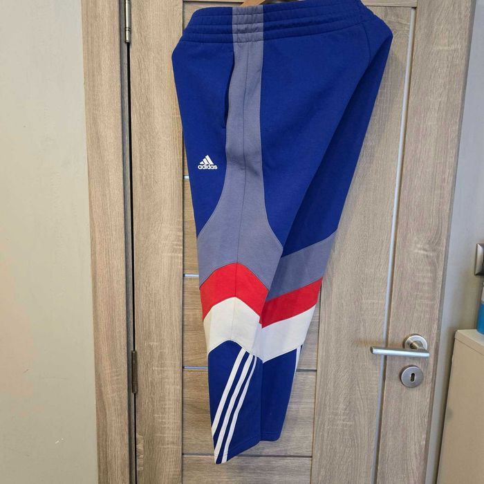 Adidas спортен панталон анцунг