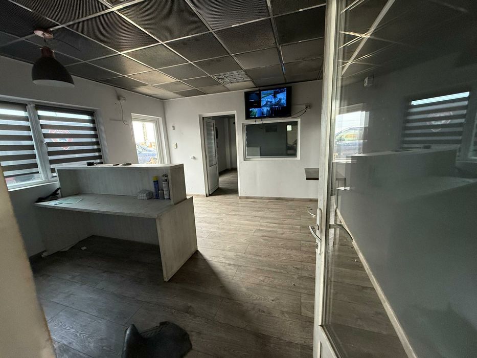 hala service auto /camioane