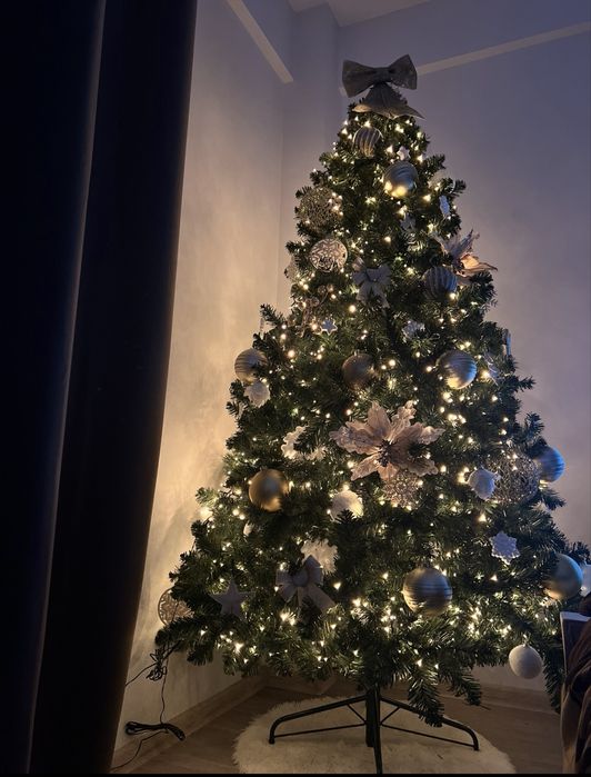 Brad Artificial 210 cm