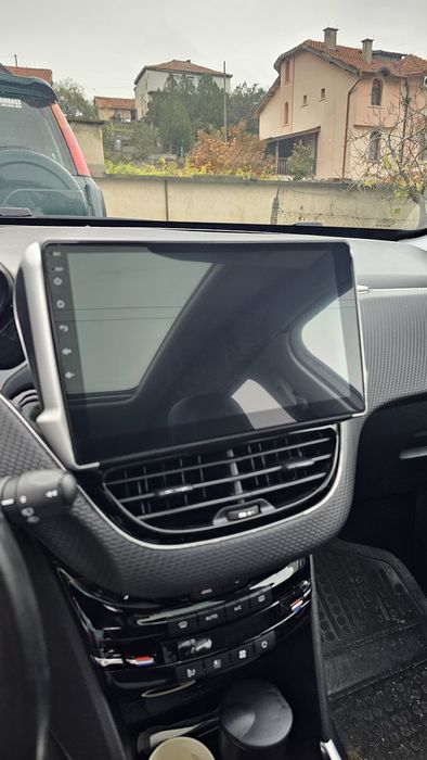 Мултимедия за Peugeot 2008