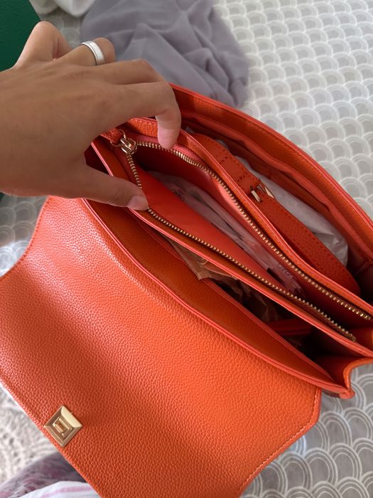 Geanta Valentino nouă cu etichetă