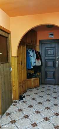 Apartament 3 camere, Tudor