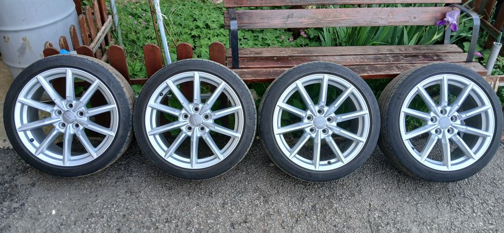 Оригинални джанти Audi 18 с гуми 235/40 Goodyear