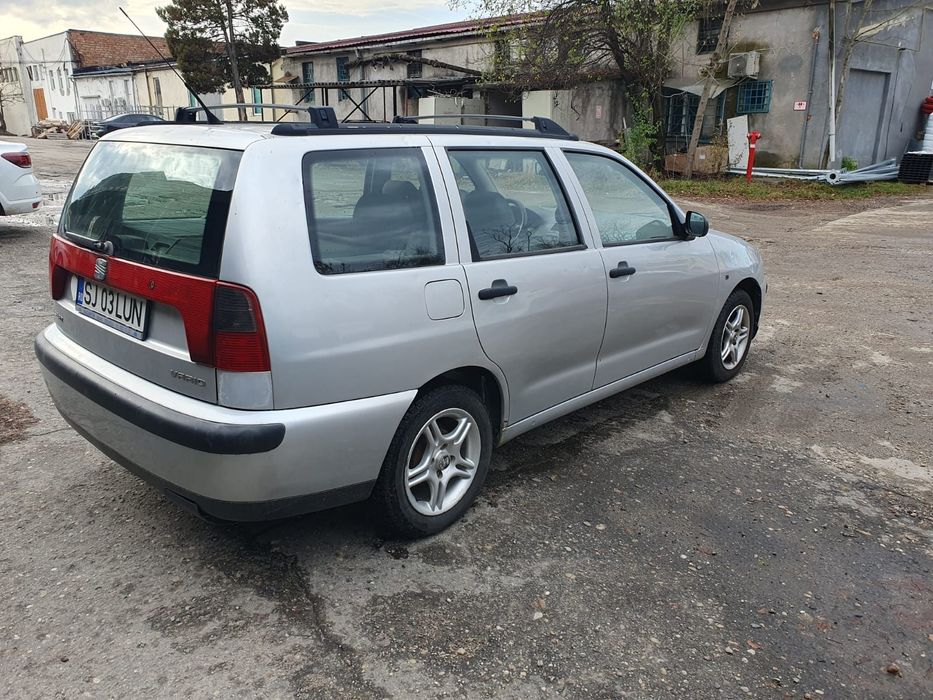 Seat Cordoba Vario 2002 benzină