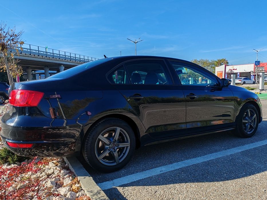 VW Jetta 2012 1.6 TDI DSG2 7+1 trepte