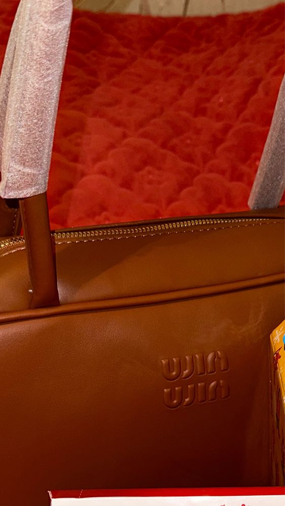 Сумка коричневая miu miu