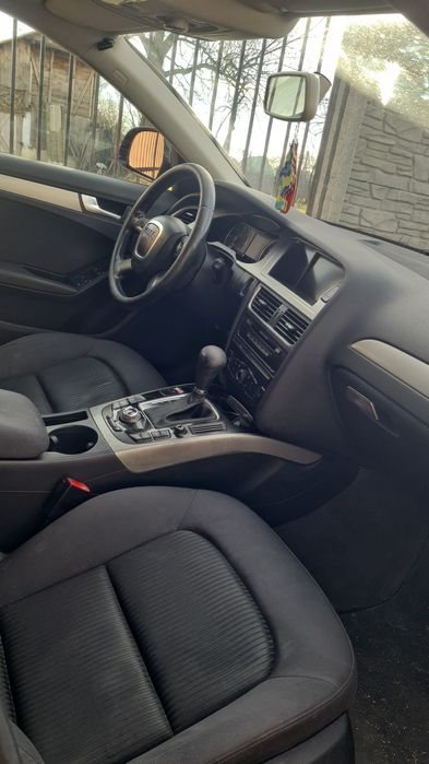 Vând audi a4 b8 automat