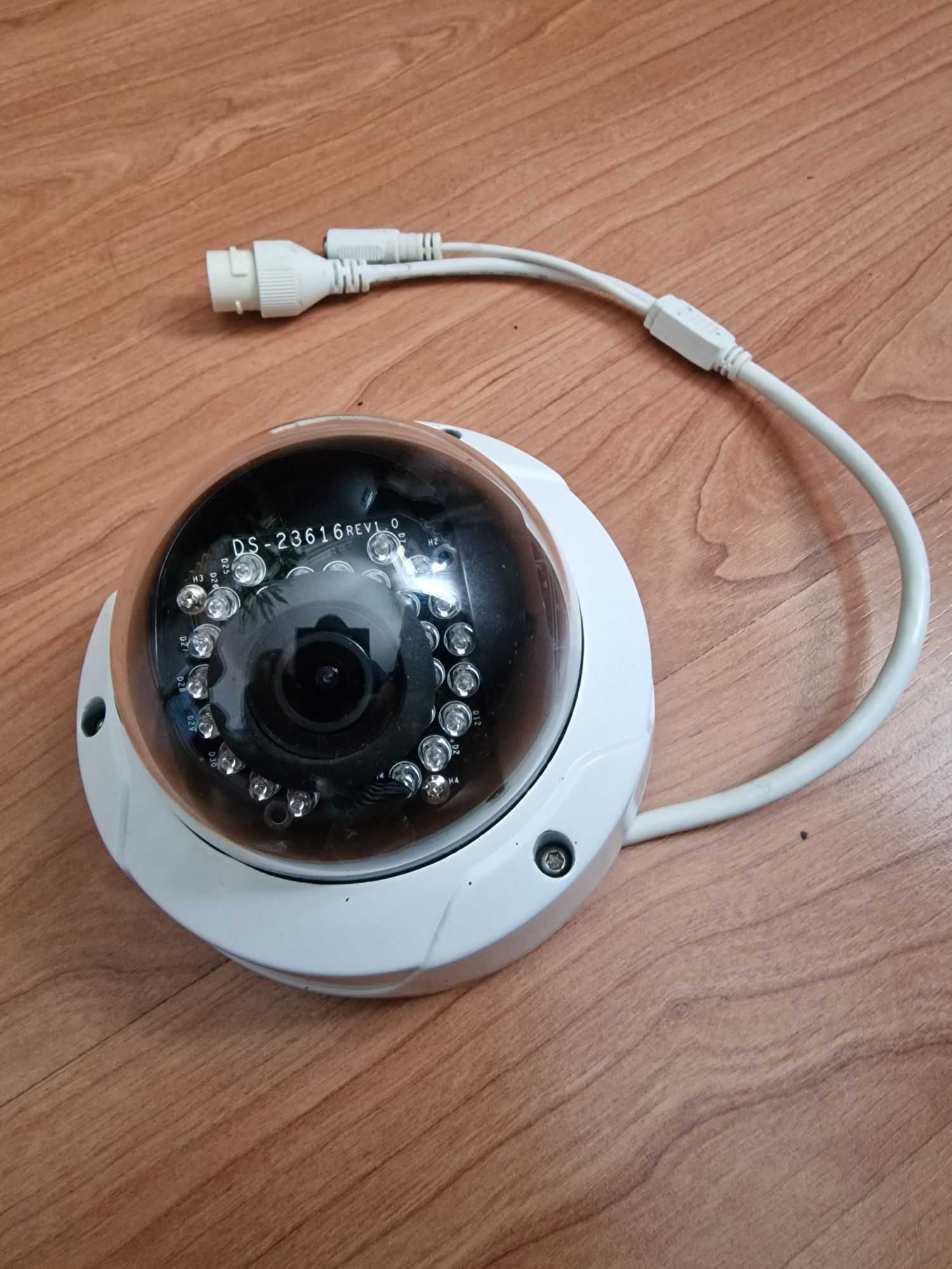 Camera IP dome, int/ext